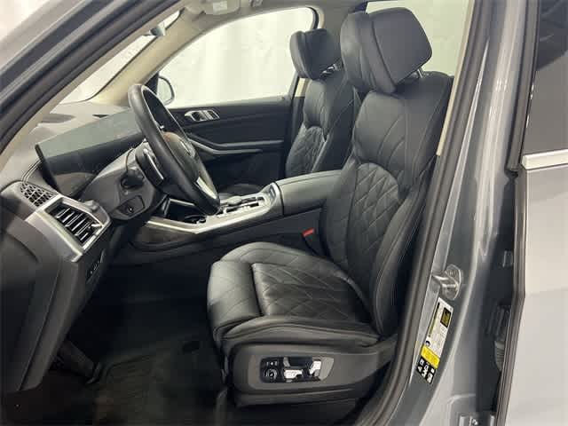 Thumbnail: 2024 BMW X7 - 21