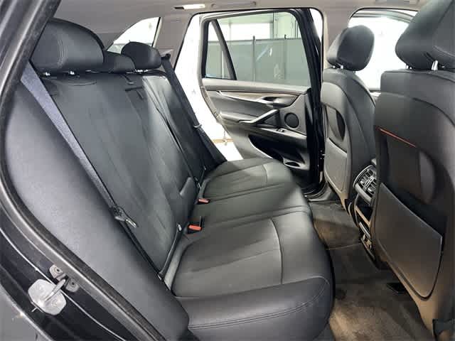 Thumbnail: 2015 BMW X5 - 25