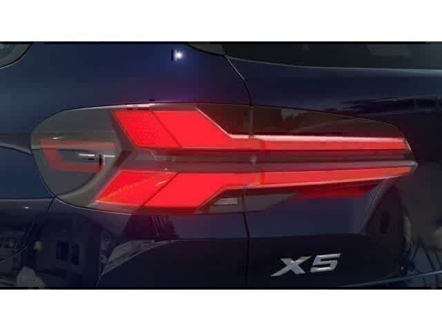 Thumbnail: 2026 BMW X5 - 8