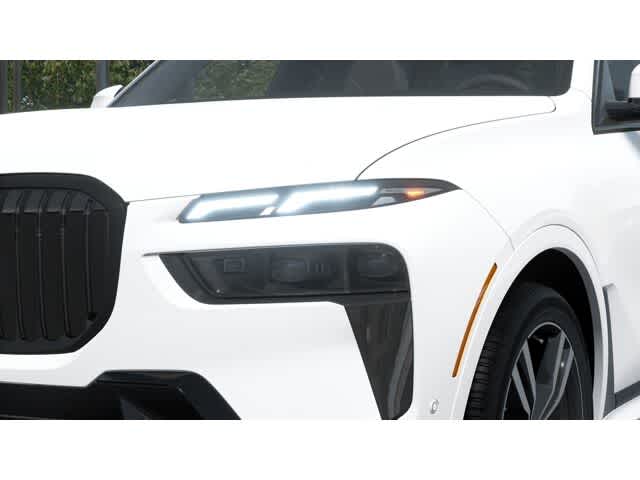 Thumbnail: 2026 BMW X7 - 6