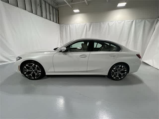 Thumbnail: 2025 BMW 3 Series - 11