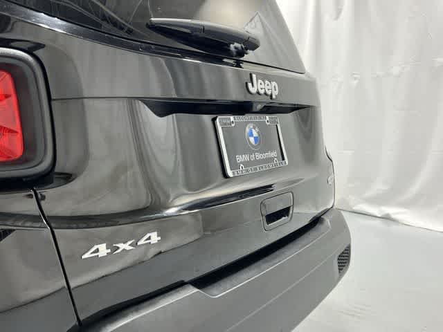 Thumbnail: 2020 Jeep Renegade - 17