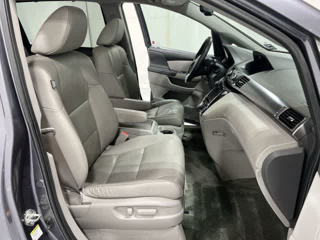 Thumbnail: 2016 Honda Odyssey - 26