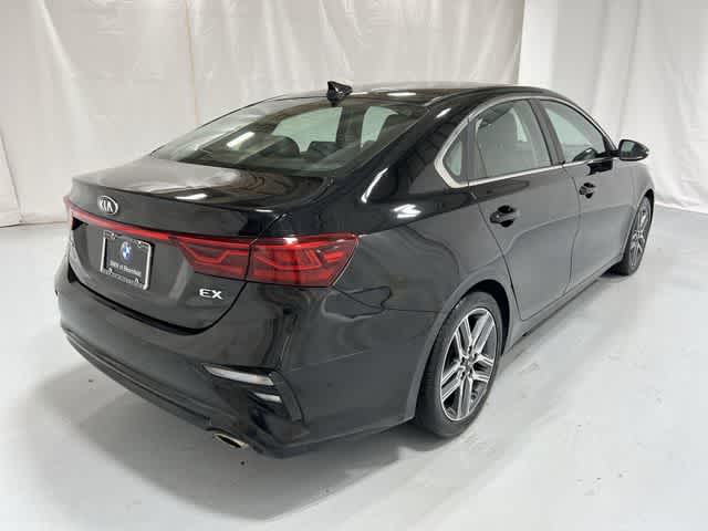 Thumbnail: 2019 Kia Forte - 14