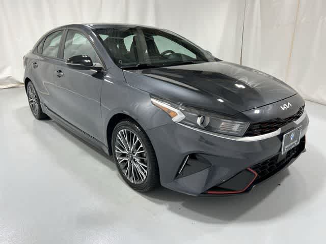 Thumbnail: 2023 Kia Forte - 15
