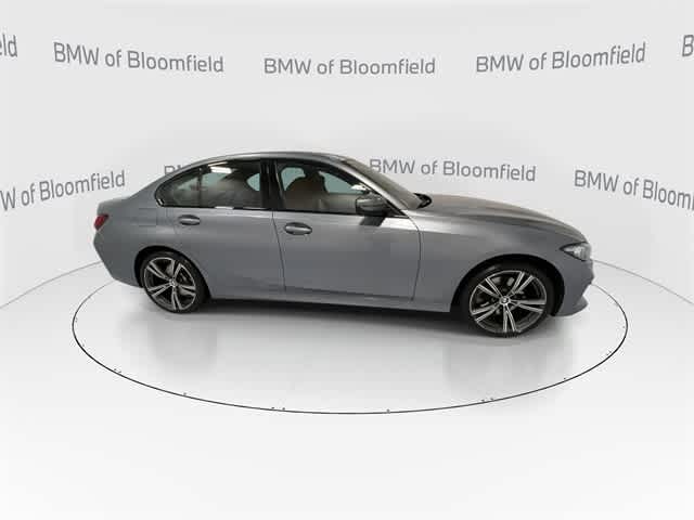 Thumbnail: 2023 BMW 3 Series - 9