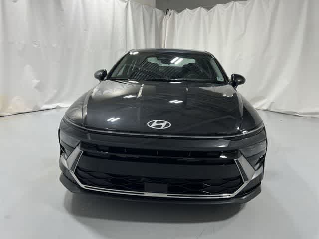 Thumbnail: 2025 Hyundai Sonata - 16