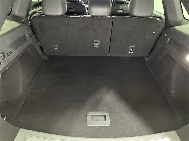 Thumbnail: 2024 Lincoln Nautilus - 33