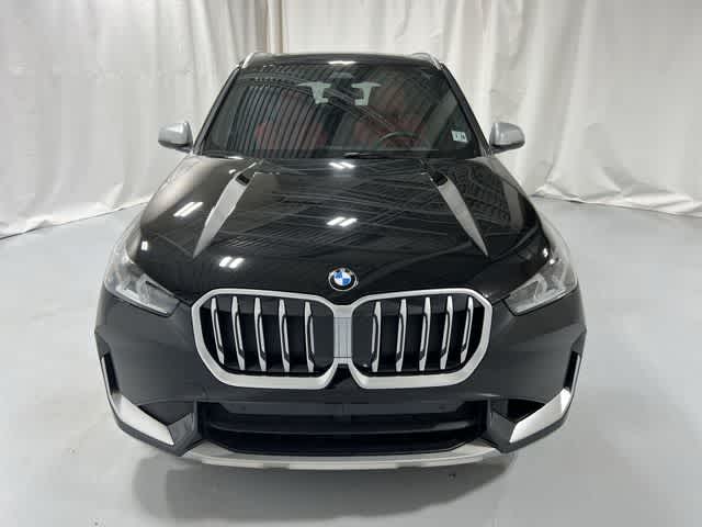 Thumbnail: 2023 BMW X1 - 16