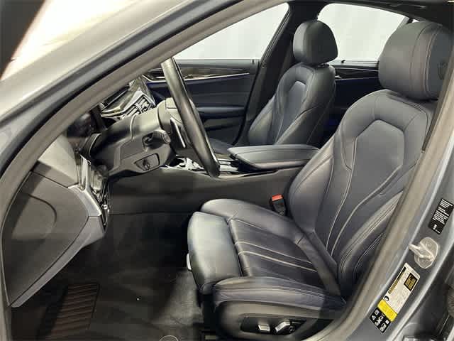 Thumbnail: 2020 BMW 5 Series - 21