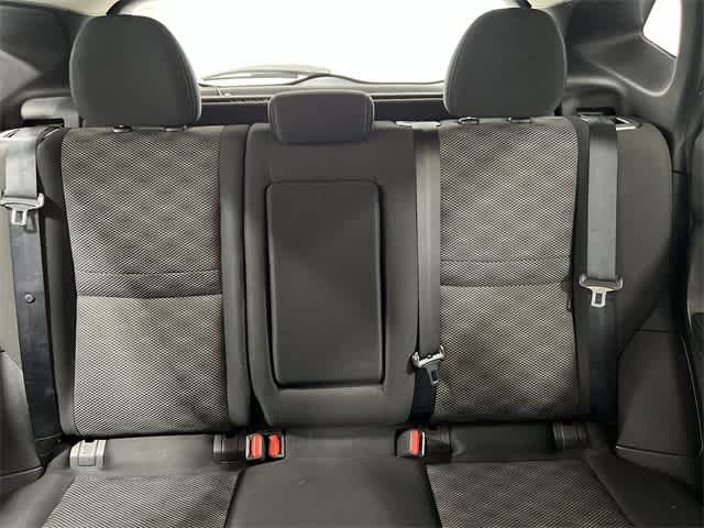 Thumbnail: 2017 Nissan Rogue Sport - 22