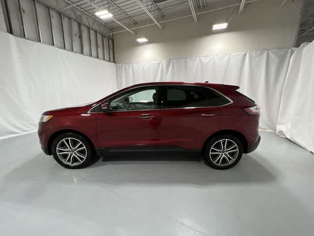 Thumbnail: 2019 Ford Edge - 11