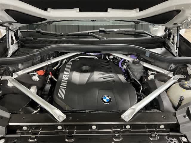 Thumbnail: 2023 BMW X7 - 20