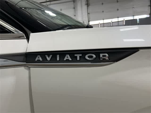 Thumbnail: 2021 Lincoln Aviator - 18