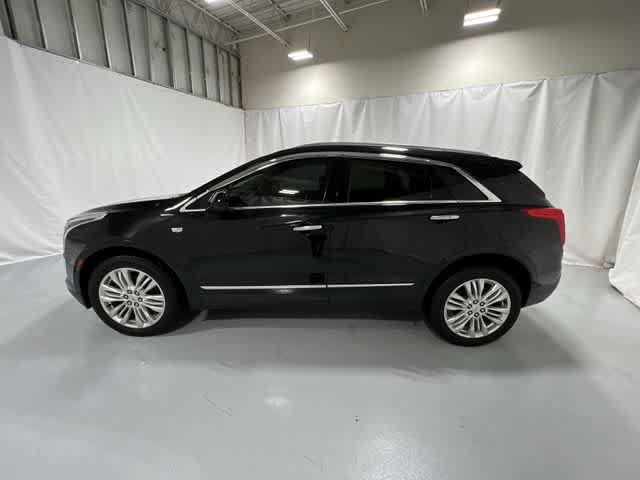 Thumbnail: 2019 Cadillac XT5 - 11