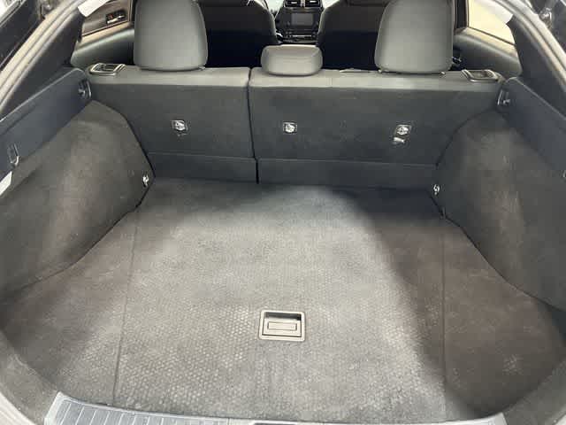 Thumbnail: 2016 Toyota Prius - 31