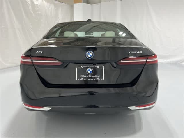 Thumbnail: 2025 BMW i5 - 13