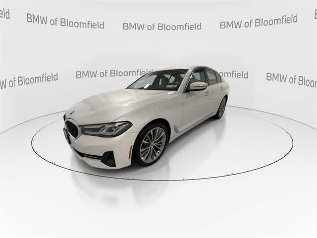 Thumbnail: 2023 BMW 5 Series - 4