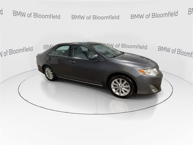 2014 Toyota Camry XLE 9