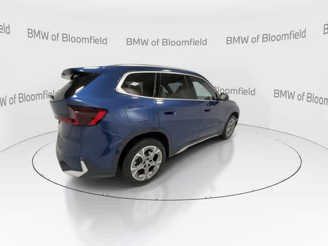 Thumbnail: 2025 BMW X1 - 8