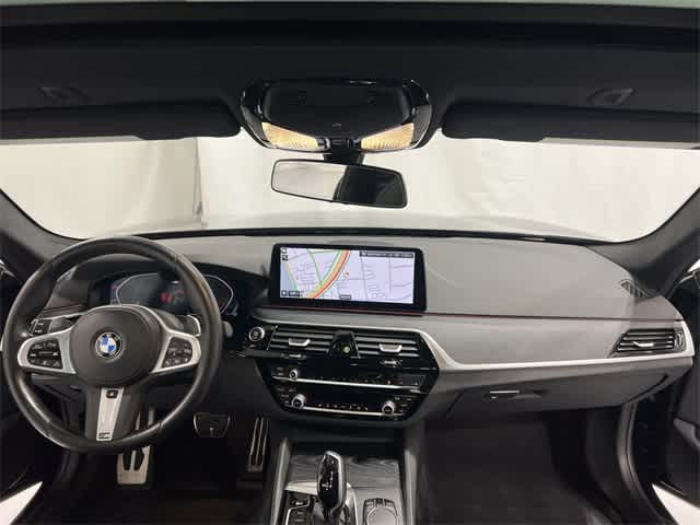 Thumbnail: 2023 BMW 5 Series - 20