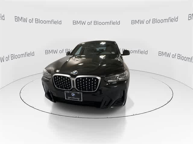 Thumbnail: 2023 BMW X4 - 3