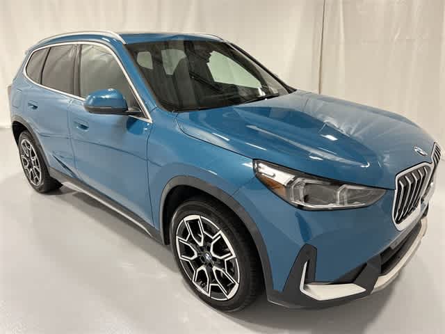Thumbnail: 2025 BMW X1 - 15