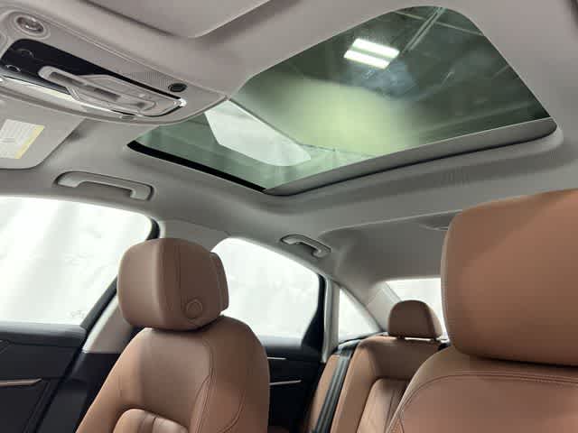 Thumbnail: 2019 Audi A6 - 23