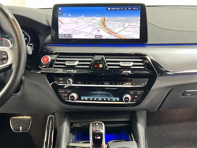 Thumbnail: 2023 BMW M5 - 27