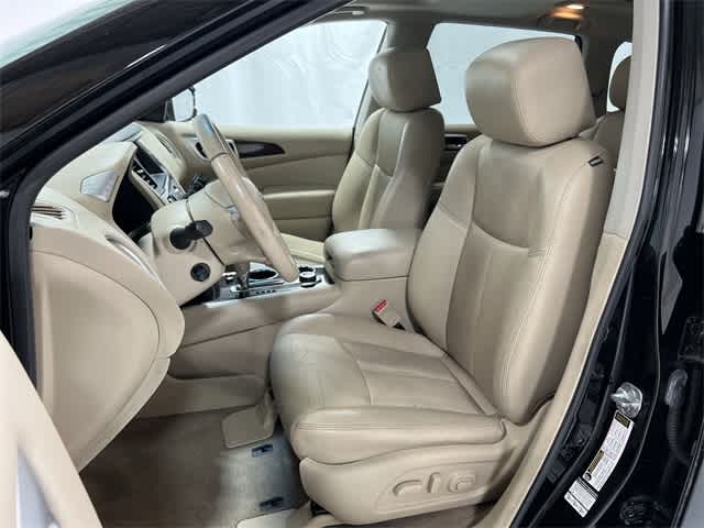 Thumbnail: 2014 Nissan Pathfinder - 21