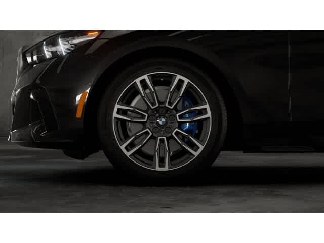 Thumbnail: 2026 BMW 5 Series - 7