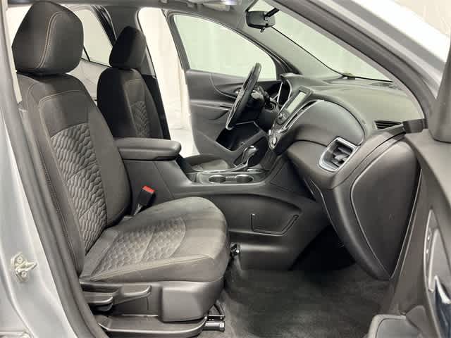 Thumbnail: 2018 Chevrolet Equinox - 25
