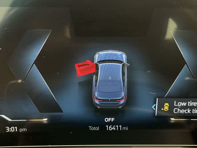 Thumbnail: 2024 BMW 3 Series - 31