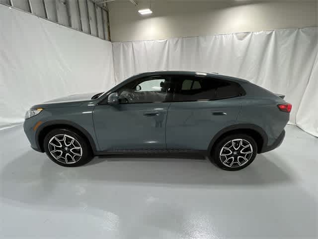 Thumbnail: 2025 BMW X2 - 11