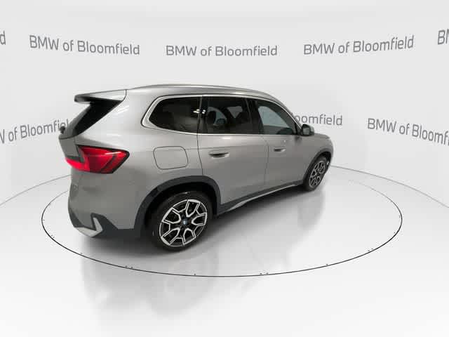 Thumbnail: 2025 BMW X1 - 8