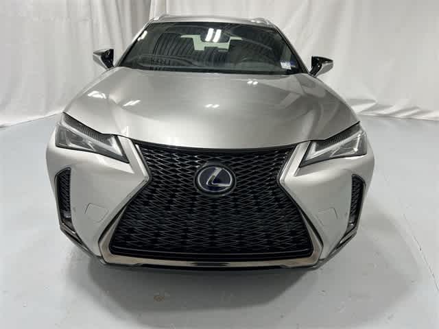 Thumbnail: 2019 Lexus UX - 16