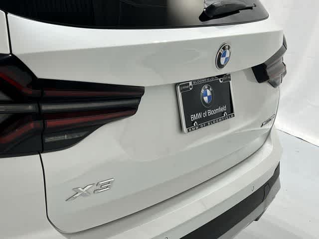 Thumbnail: 2023 BMW X3 - 17