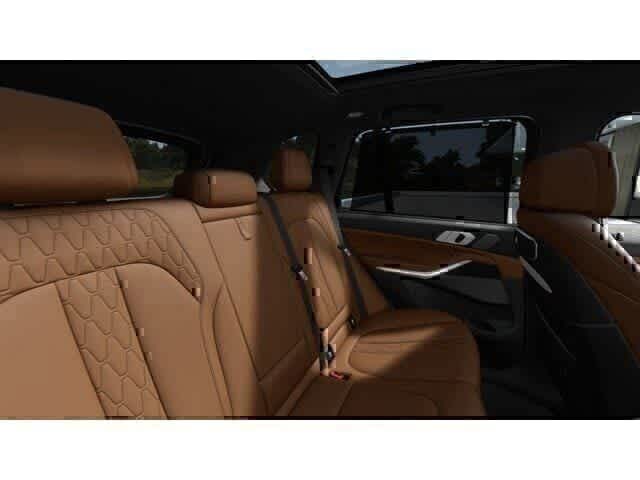 Thumbnail: 2026 BMW X5 - 12