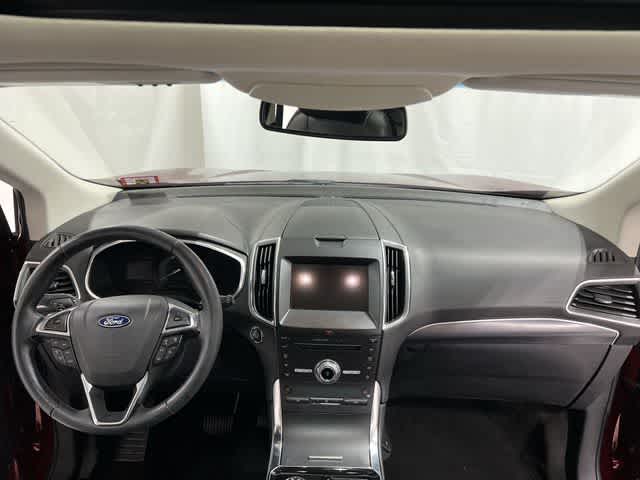 Thumbnail: 2019 Ford Edge - 20
