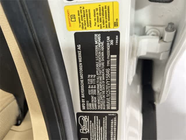 Thumbnail: 2014 BMW X1 - 33