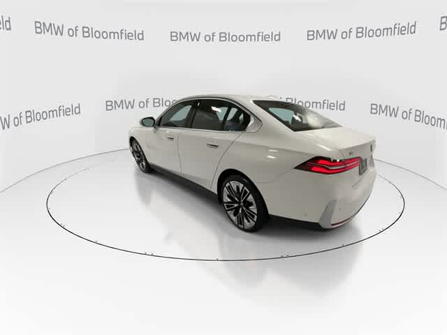 Thumbnail: 2025 BMW i5 - 6