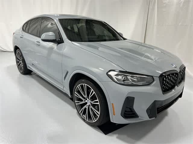 Thumbnail: 2022 BMW X4 - 15