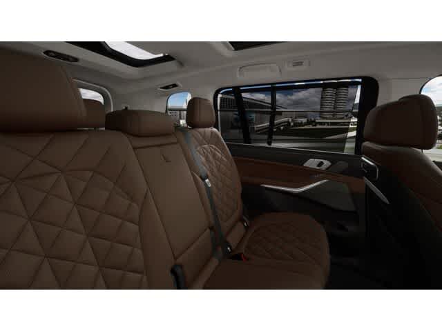 Thumbnail: 2026 BMW X7 - 12