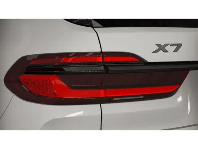 Thumbnail: 2026 BMW X7 - 8