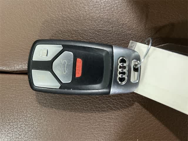 Thumbnail: 2017 Audi Q7 - 32