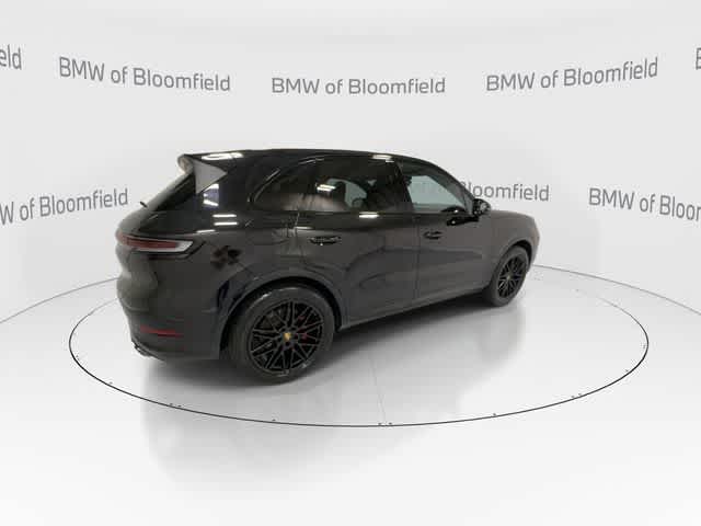 Thumbnail: 2024 Porsche Cayenne - 8