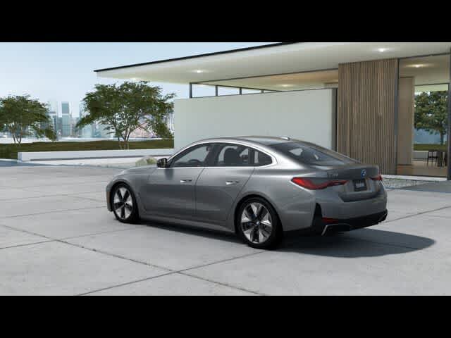 Thumbnail: 2025 BMW i4 - 2