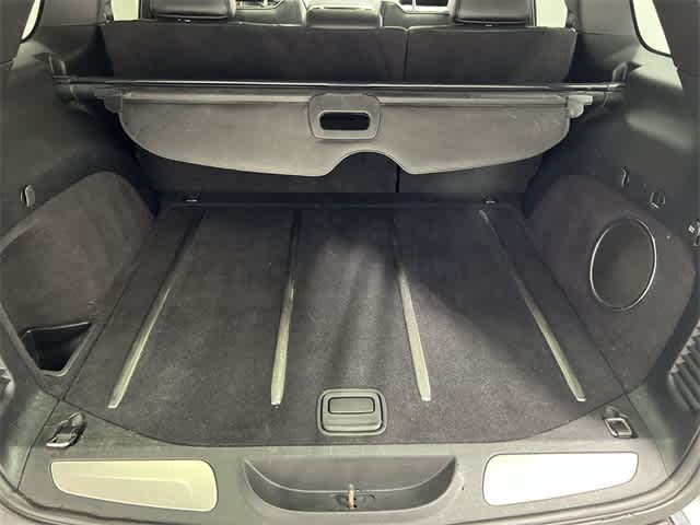 Thumbnail: 2012 Jeep Grand Cherokee - 31