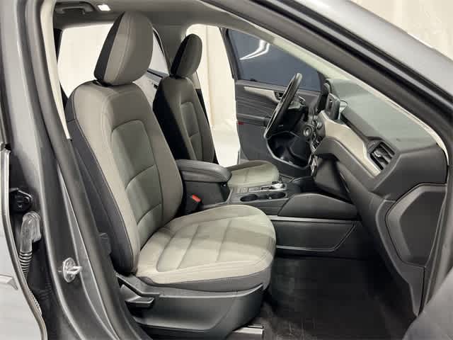 Thumbnail: 2022 Ford Escape - 25