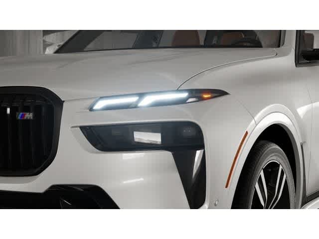 2026 BMW X7 M60i 6